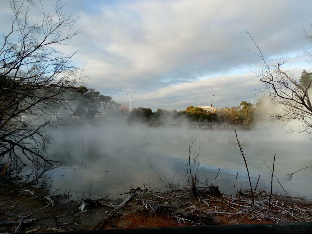Great View Near Rotorua Lake Esterno foto
