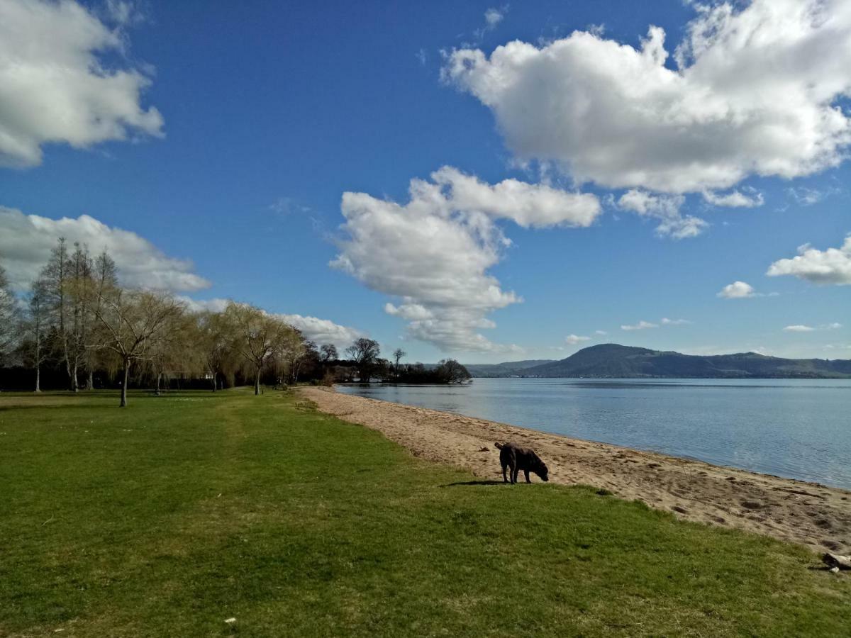 Great View Near Rotorua Lake Esterno foto